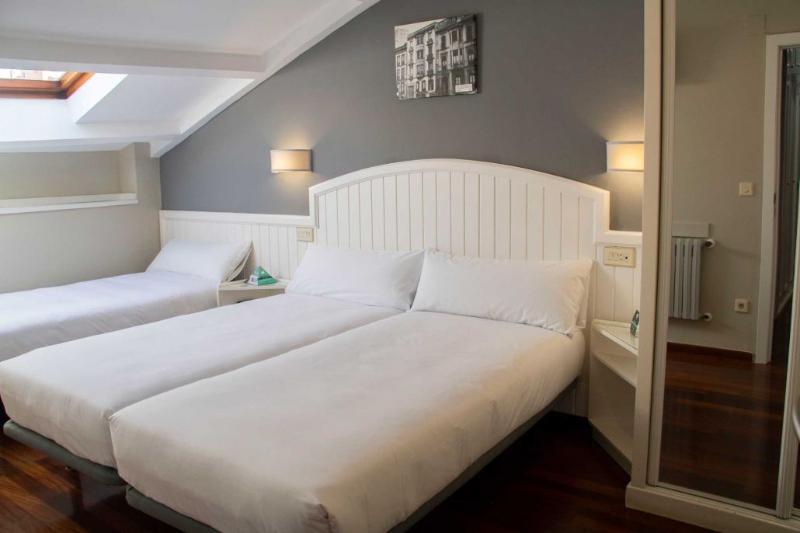 Alda Miramar Rooms Хихон Экстерьер фото